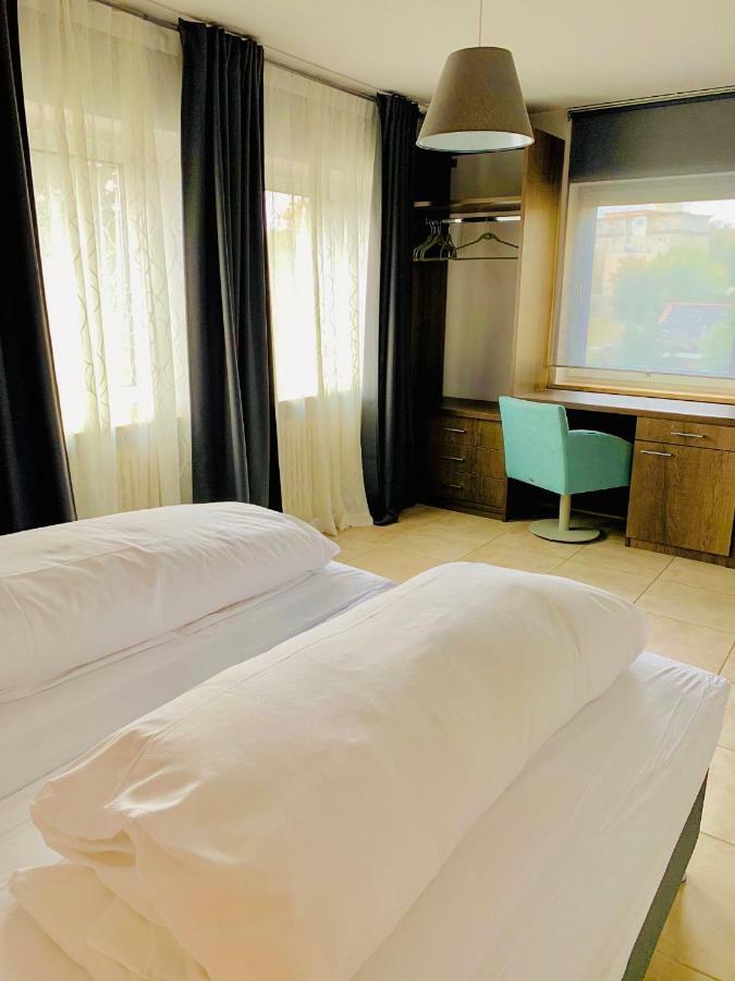 Akropolis Hotel Norimberga Esterno foto