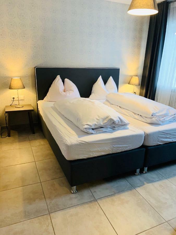 Akropolis Hotel Norimberga Esterno foto